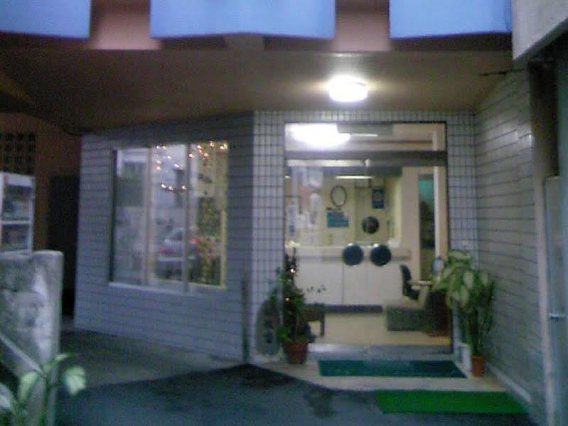 Yoshida Hotel Okinawa Екстер'єр фото